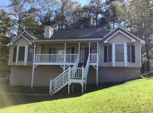 366 Yellowstone Dr, Powder Springs, GA 30127