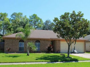 130 Greenshire Dr, League City, TX 77573
