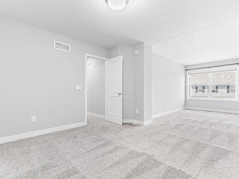 8042 Abercrombie Ln — Photo 15