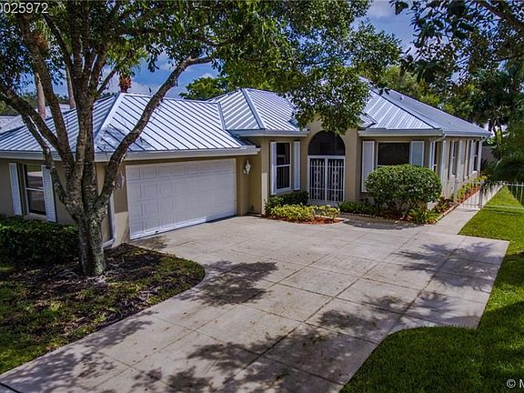 2nd image of 2975 SW Brighton Way