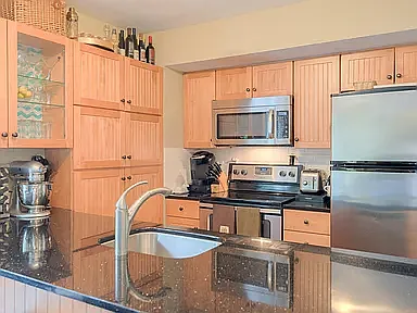 855 Claytor Sq — Photo 6