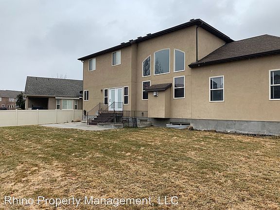 5th image of 1057 W Pheasant Tail Dr
