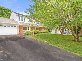 4121 Queen Mary Dr, Olney, MD