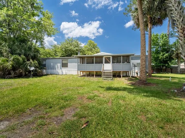 24031 Armadillo Rd, Astor, FL 32102