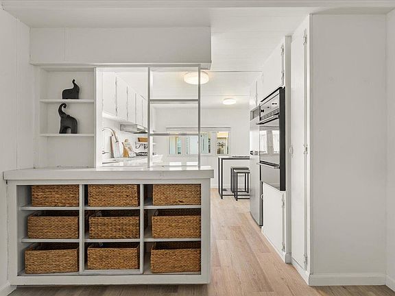4th image of 2355 Brommer St Space 16