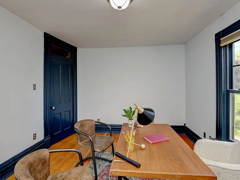 355 King Ave — Photo 34