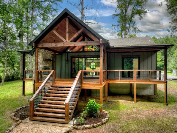 260 Misty Valley Ln, Ellijay, GA 30536