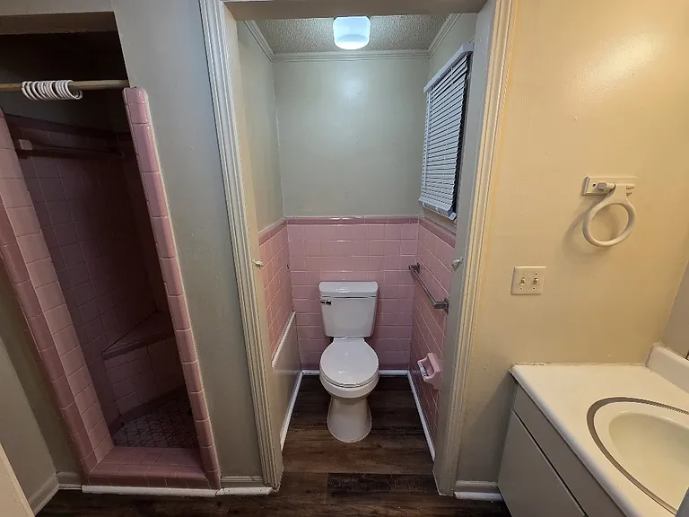 356 Savannah Ave #4 — Photo 12