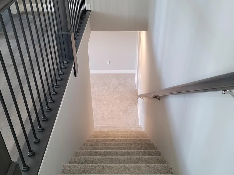 2007 Buttonwood Ct — Photo 17
