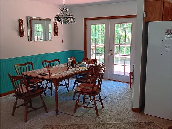 5th image of 4931 Devlen Rd