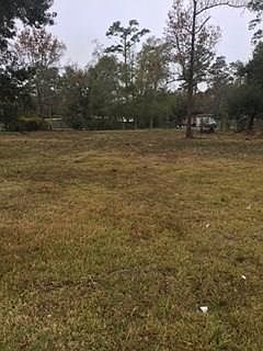 1st image of Howze Beach Rd