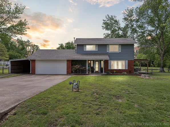 14932 Smith Cir, Claremore, OK 74017