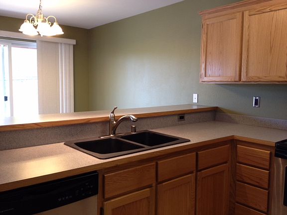 3rd image of 1700 SW Mulberry Pl APT A301
