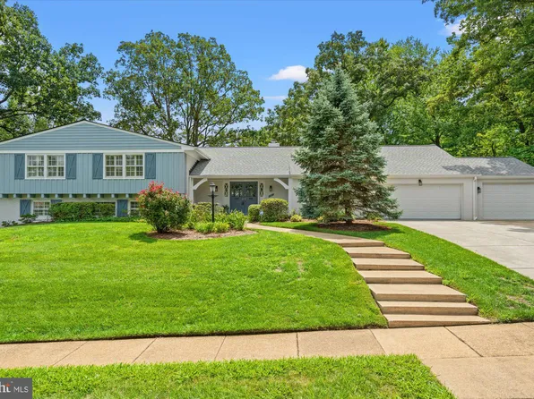 1201 Villamay Blvd, Alexandria, VA 22307