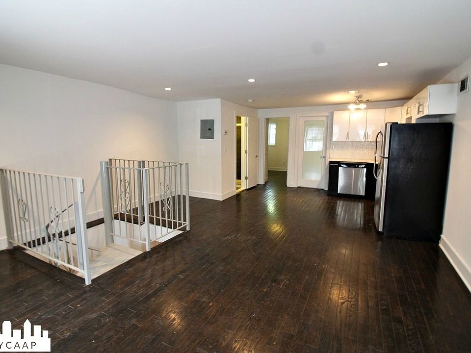 1st image of 487 Willoughby Ave #02
