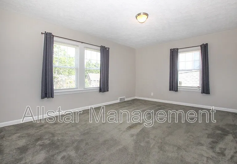 3690 Washington Blvd — Photo 27
