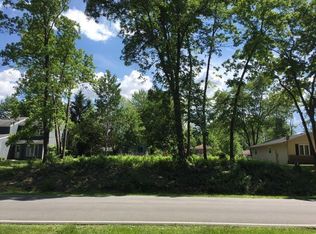 2352 Four Seasons Pkwy, Crown Point, IN 46307