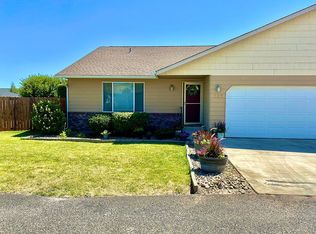 222 S 94th Ave, Yakima, WA