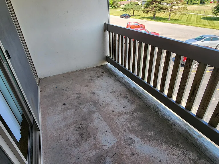 Oakwood Apartments — Photo 39