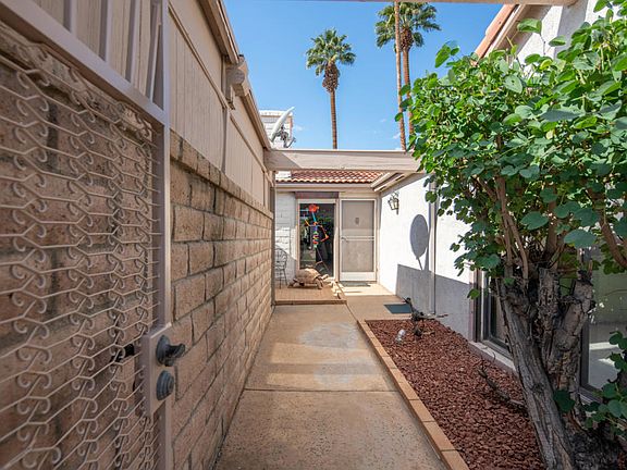 3rd image of 5985 Spoon Rd