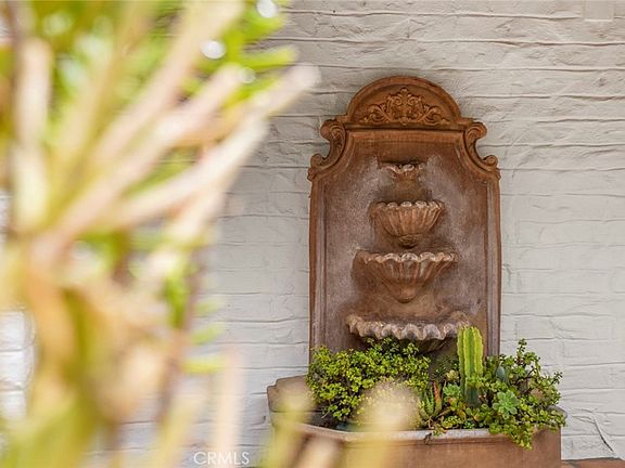 5th image of 11550 Old Castle Rd