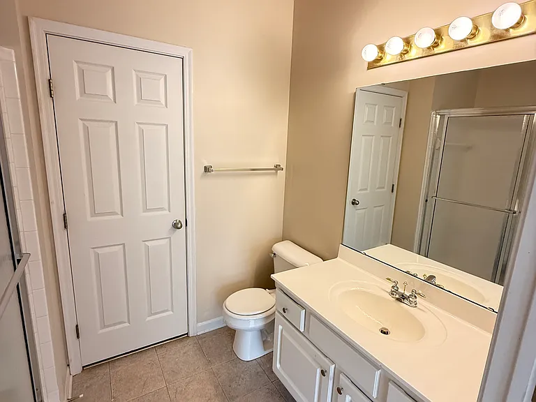 5835 Southwater Dr — Photo 7