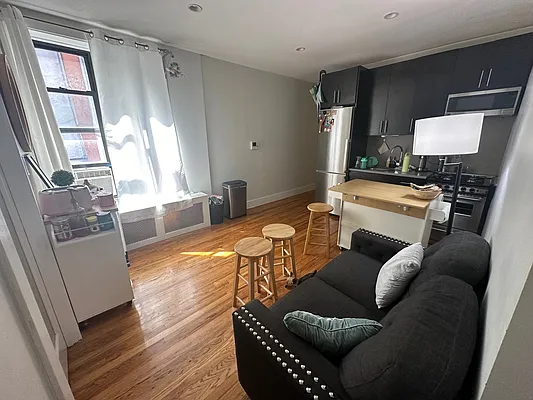 Rented by Yup Realty LLC | media 17