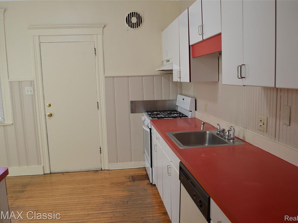 5153 Commonwealth St, photo 9
