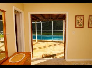 13220 SW 83rd Ct, Pinecrest, FL 33156