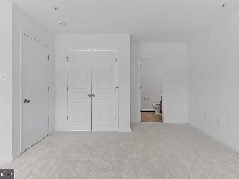 8852 Purple Iris Ln #16 — Photo 4