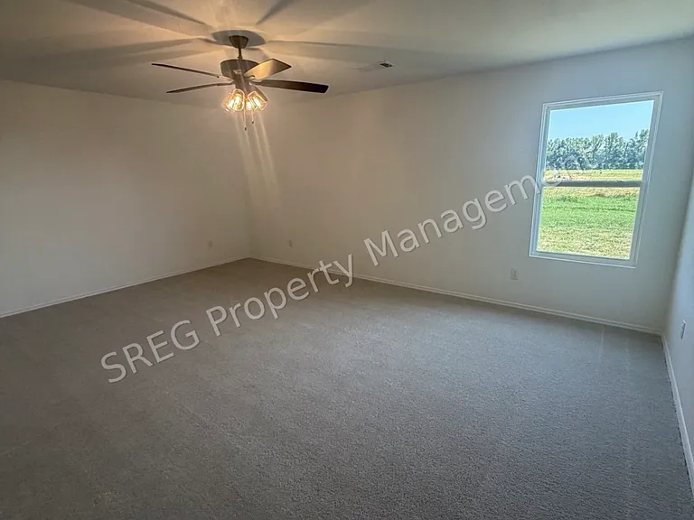 112 Powder River Dr — Photo 14
