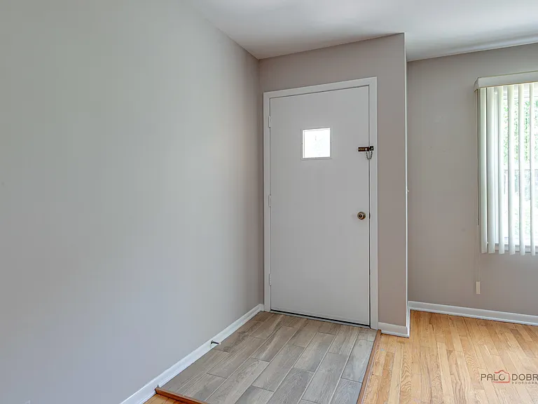 334 Euclid Ave — Photo 4