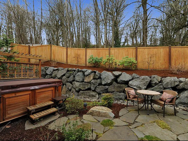 10615 106th Pl NE — Photo 18