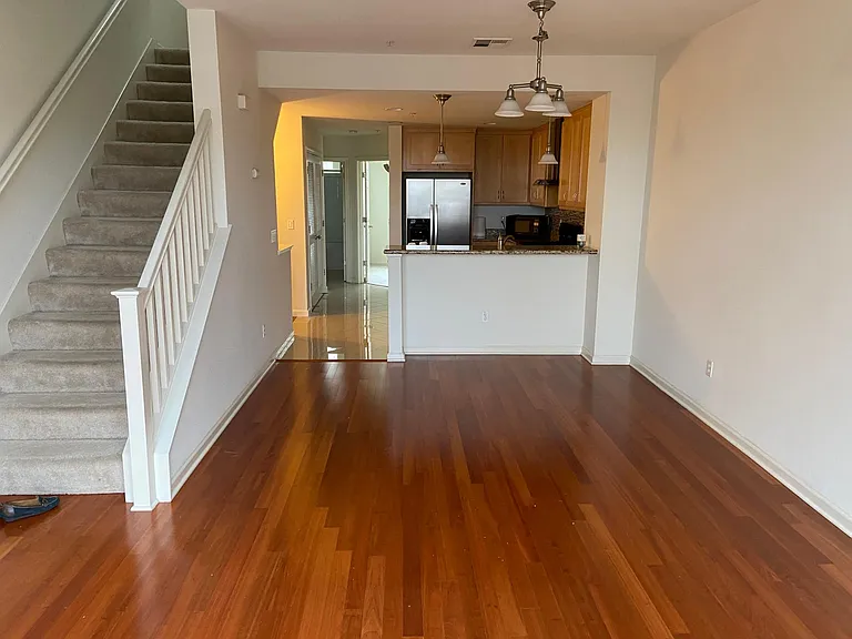 40741 Greystone Ter — Photo 4