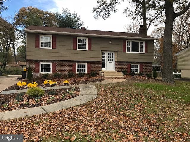 1st image of 190 Campus Green Dr