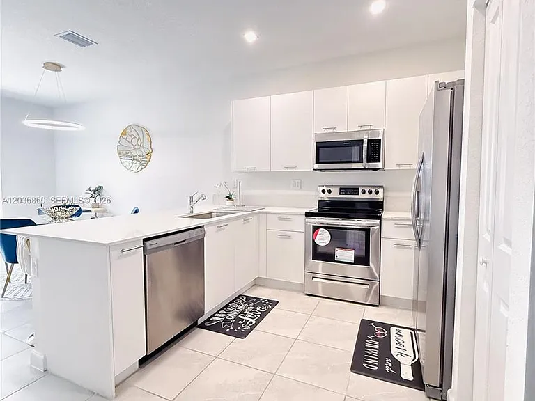12707 NW 24th Ave — Photo 4