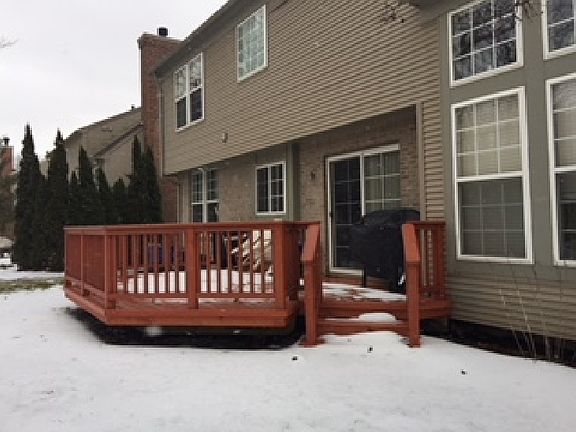 3rd image of 3061 Yosemite Dr