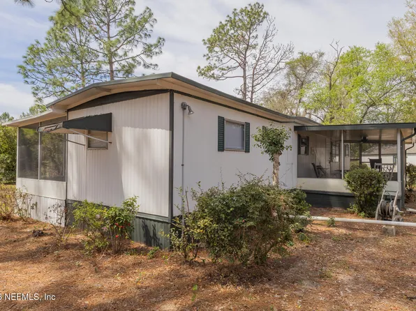 121 VENICE Drive, Interlachen, FL 32148