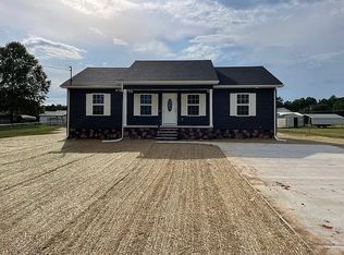 36 Deer Cir, Estill Springs, TN 37330