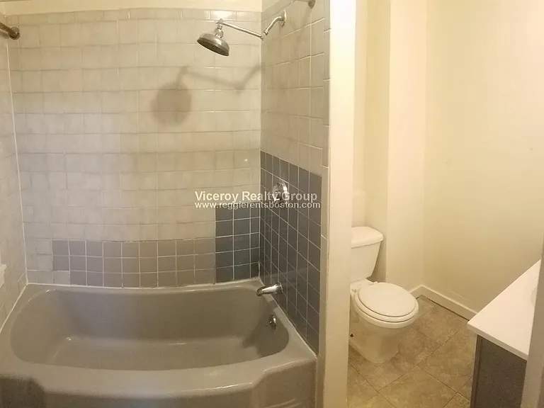 679 Massachusetts Ave #1 — Photo 8