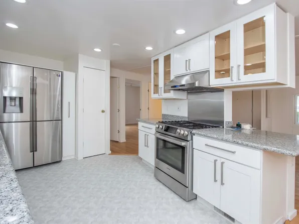 18 Fallen Leaf Way, Novato, CA 94949