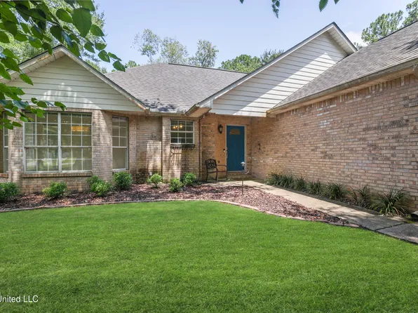 8004 Martin Bluff Rd, Gautier, MS 39553