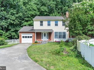 1344 Grant St, Herndon, VA 20170