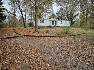 2849 Amber Ln, Winston Salem, NC 27105