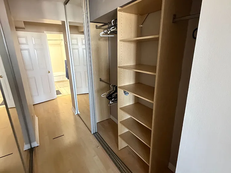 695 Richmond St #1307 — Photo 14