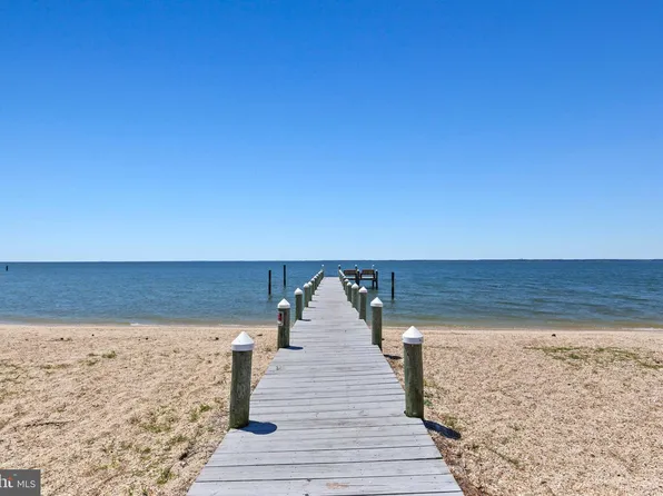 17282 Crab Pot Ln, Piney Point, MD 20674