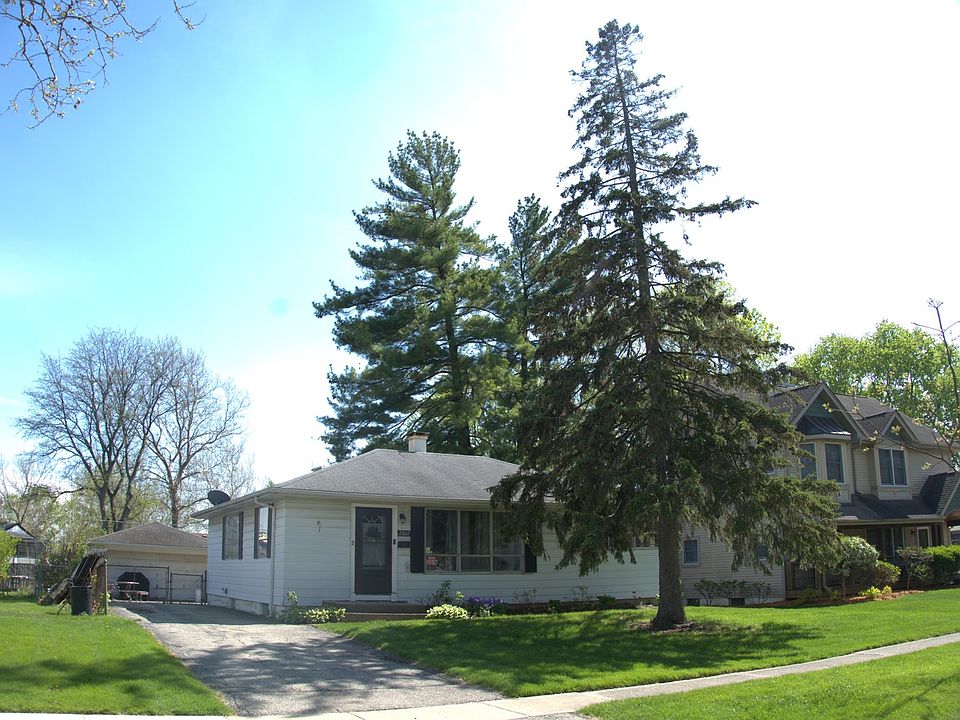 2nd image of 2807 Starling Ln