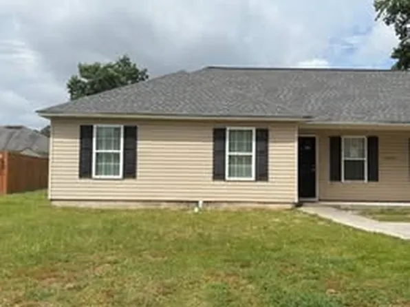 1819 Hazel Dr, Valdosta, GA 31602