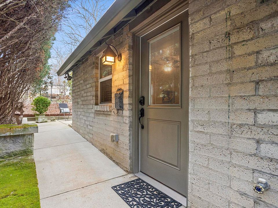 1st image of 1606 Cedar Ln #B