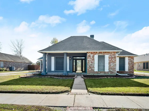 15504 White Tail Ct, Baton Rouge, LA 70817
